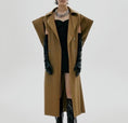 Load image into Gallery viewer, Lamia Cape Coat
