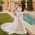 Load image into Gallery viewer, Resonara Fit & Flare Floral Lace Bridal Gown with Removable Skirt