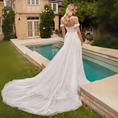 Load image into Gallery viewer, Resonara Fit & Flare Floral Lace Bridal Gown with Removable Skirt