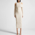 Load image into Gallery viewer, Vareela Off-Shoulder Slimming Knitted Maxi Dress