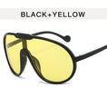 Load image into Gallery viewer, Jamya Oversize Sunglasses