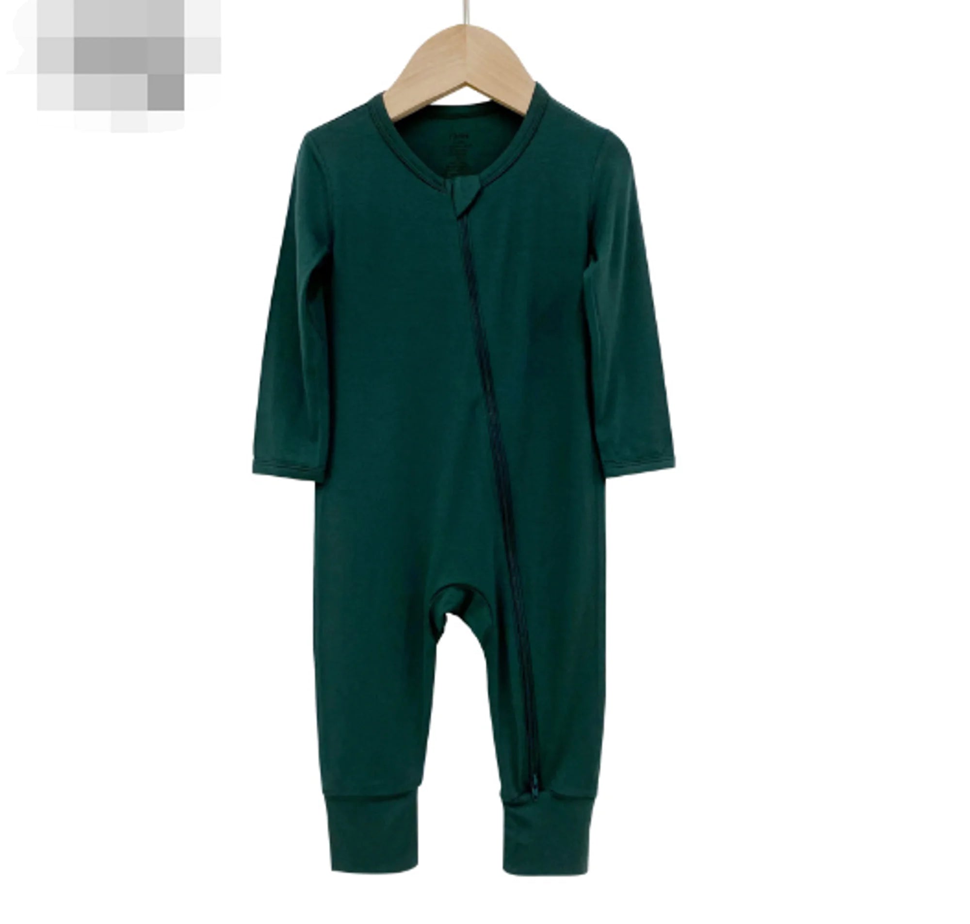 Phoenix Unisex Bamboo Fiber Baby Romper – the secret weapon for baby bliss! Made from a magical blend of 97% Bamboo Rayon and 3% Spandex, this romper is softer than a cloud and cooler than a cucumber.