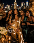 Load image into Gallery viewer, Lumière No. 7 Crystal Sphere Clutch – Emerald Champagne Edition
