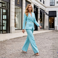 Load image into Gallery viewer, Maison Virelle Échelon Sculpted Blazer
