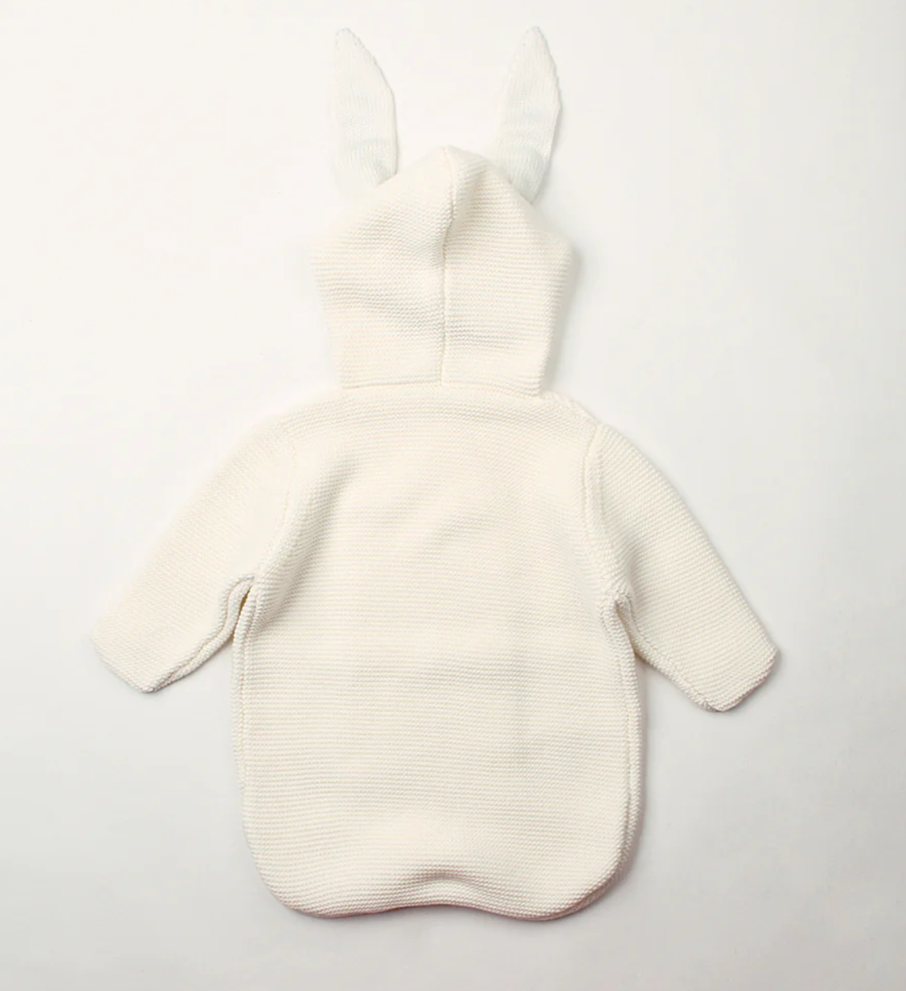 Morgan Bunny Ears Knit Blanket Sleeper features cute bunny ears and a hood, adding a touch of charm and playfulness to your child's sleep routine. Made from soft acrylic fibers, this sleeping bag is gentle on your child's skin and provides warmth and comfort throughout the night.