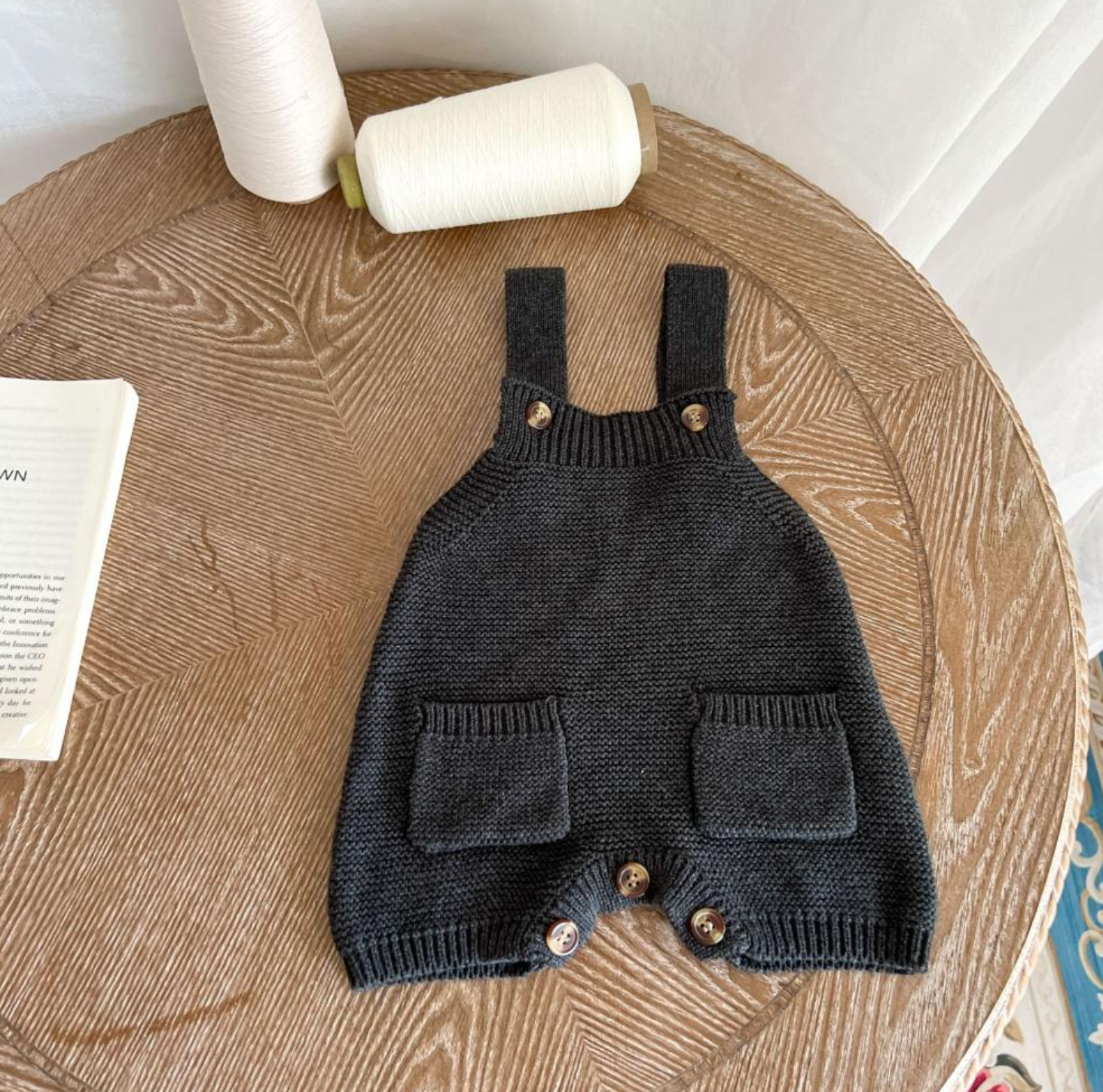 Regan Knit Romper – your child's go-to outfit for spring adventures! This romper is not just soft and cozy but also stylish with its handy pockets at the front, perfect for storing little treasures found during outdoor play.