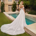 Load image into Gallery viewer, Resonara Fit & Flare Floral Lace Bridal Gown with Removable Skirt
