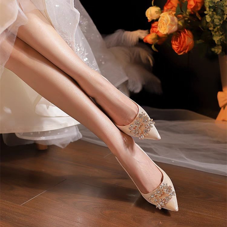 Vicki Victorian Bridal Pointed Stiletto Heel